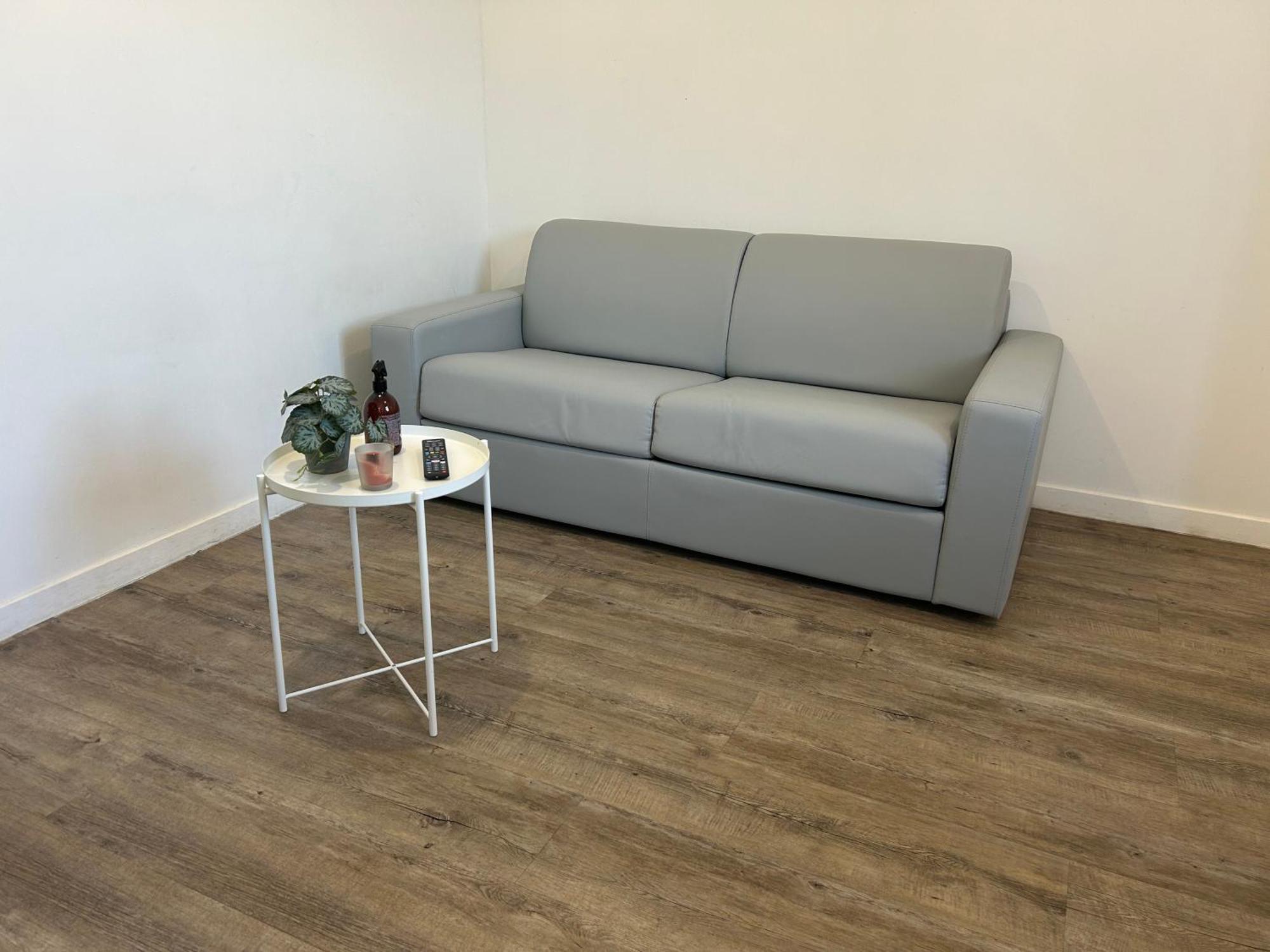 Superbe Studio Meuble Avec Parking Maubeuge Bagian luar foto
