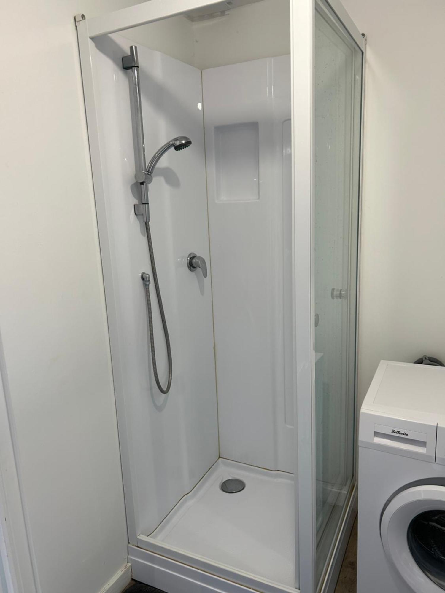 Superbe Studio Meuble Avec Parking Maubeuge Bagian luar foto